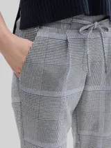 TOM TAILOR Damen Loose Fit Hose im Karomuster, blau, Kariert – Bild 6