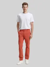 TOM TAILOR Herren Regular Fit Chino Hose, rot, Uni – Bild 4