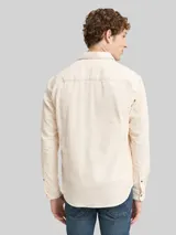 TOM TAILOR DENIM Herren Relaxed Fit Cordhemd mit Brusttasche, braun, Uni – Bild 5