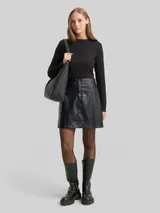 TOM TAILOR DENIM Damen Mini-Rock in Leder-Optik, schwarz, Uni – Bild 4