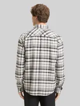 TOM TAILOR DENIM Herren Relaxed Fit Hemd mit Karomuster, weiß, Kariert – Bild 5