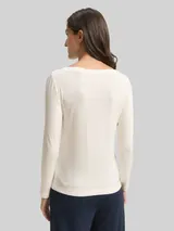 TOM TAILOR Damen Slim Fit Langarmshirt mit U-Boot-Ausschnitt, weiß, Uni – Bild 5