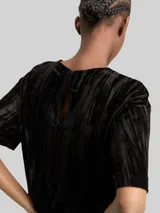 TOM TAILOR DENIM Damen Loose Fit T-Shirt aus Samt, schwarz, Uni – Bild 6