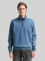 TOM TAILOR DENIM Herren Troyer Sweatshirt mit Logo-Badge, blau, Uni – Bild 4