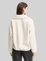 TOM TAILOR DENIM Damen Loose Fit Teddy Sweatshirt, weiß, Uni – Bild 5