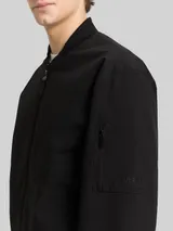 TOM TAILOR DENIM Herren Bomberjacke aus wasserabweisendem Material, schwarz, Uni – Bild 6