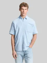 TOM TAILOR DENIM Herren Relaxed Fit Kurzarmhemd mit Brusttasche, blau, Uni – Bild 4