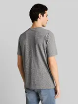 TOM TAILOR Herren Henley T-Shirt mit feinem Streifenmuster, weiß, Gestreift – Bild 5