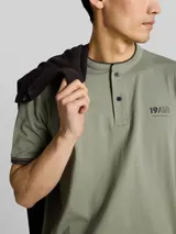 TOM TAILOR Herren Poloshirt mit Stehkragen, grün, Uni – Bild 6