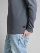 TOM TAILOR DENIM Herren Langarmshirt aus Baumwolle, grau, Uni – Bild 6