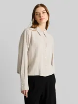 TOM TAILOR DENIM Damen Boxy Fit Hemdbluse mit Schleifen-Detail, beige, Gestreift – Bild 4