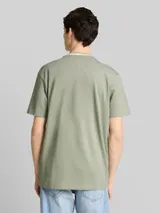 TOM TAILOR DENIM Herren Relaxed Fit Piqué T-Shirt, grün, Meliert – Bild 5