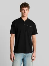 TOM TAILOR DENIM Herren Relaxed Fit Poloshirt aus Baumwolle, schwarz, Uni – Bild 4