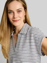 TOM TAILOR Damen Loose Fit Jacquard T-Shirt mit Polokragen, blau, Gestreift – Bild 6
