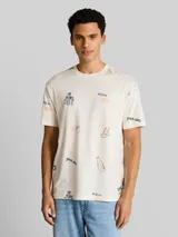 TOM TAILOR DENIM Herren Relaxed Fit T-Shirt mit Allover-Print, weiß, Gemustert – Bild 4