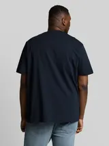 TOM TAILOR Herren Plus Size - T-Shirt mit Fotoprint, blau, Uni – Bild 5