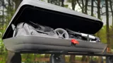 Dachbox 132x78x34,5 + Dachträger  Dacia Duster  2018-2022 Mit Dachreling – Bild 11