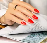 Staylac Neonail Hybrid-Nagellack für eine langlebige und professionelle Maniküre – Bild 7