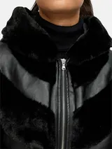 Tazzio Damen Jacke - Übergangsjacke mit Kapuze, Bomber-Style, Fell-Streifen-Look – Bild 4