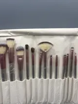 Großes Make-up Pinsel Set - 24 Teile - inkl. Kunstleder Tasche – Bild 4
