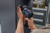 Bosch Akku-Bohrschrauber GSR 12V-32 FC, 2x 2.0Ah und Lader + 4x Aufsätze – Bild 11