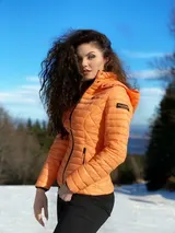 Marikoo Samtpfote Damen Jacke Steppjacke Frühling Übergangsjacke gesteppt Kapuze – Bild 3