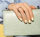 Staylac Neonail Hybrid-Nagellack für eine langlebige und professionelle Maniküre – Bild 3