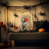HOMCOM Halloween Dekoration Einäugige Mumie, Krabbelnde Halloween Mumie mit Rot Leuchtende Augen, Garten Dekoration mit Heul-Geräusch   Aosom – Bild 3